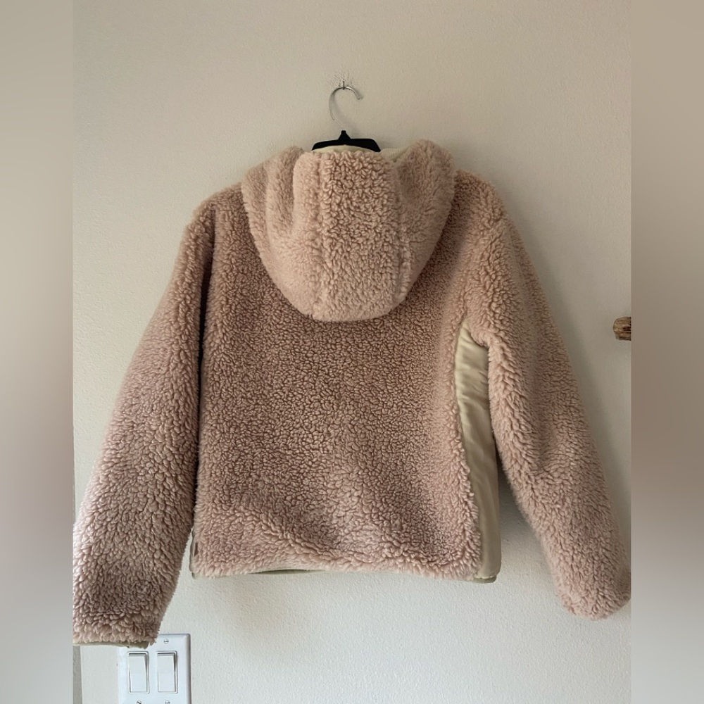 Aritzia Tna Sherpa Full Zip Jacket, Tan, Size M - Picture 2 of 5